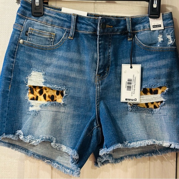 Judy Blue Pants - NWT Judy Blue Blue Denim Shorts with Leopard Details
